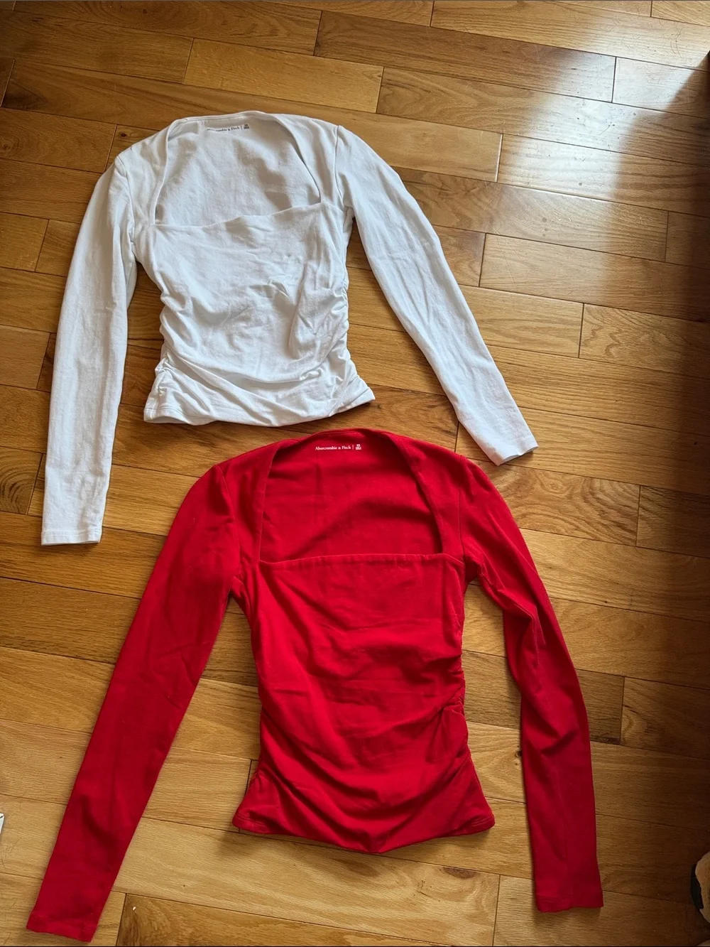 Abercrombie Ava Long Sleeve Tops Bundle XS - both never worn! - Picture 1 of 4